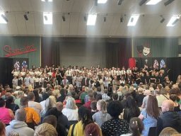 514699909_1292501979544188_7540129529308139276_n_1292499466211106