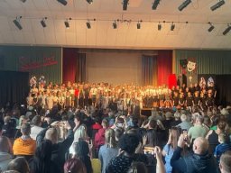 514762062_1292501872877532_4661580487983194116_n_1292499286211124