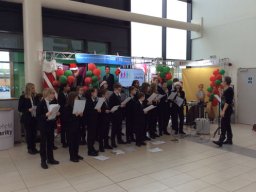 choir_at_hosp_2_2019_website